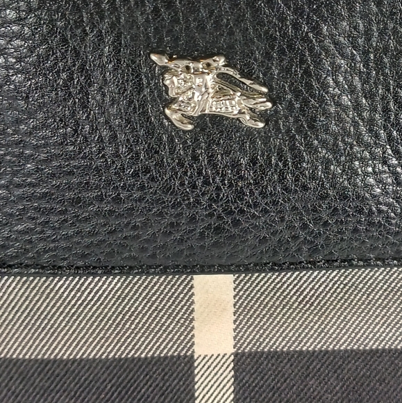 Burberry printed Canvas Tote - Picture 3 of 9